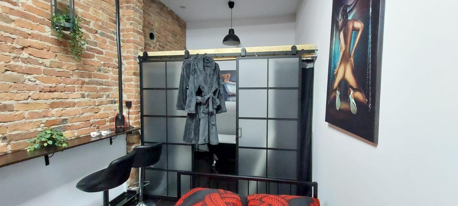 Pokoj Tylko Dla Doroslych Momenti Piccanti Katowice Exterior photo
